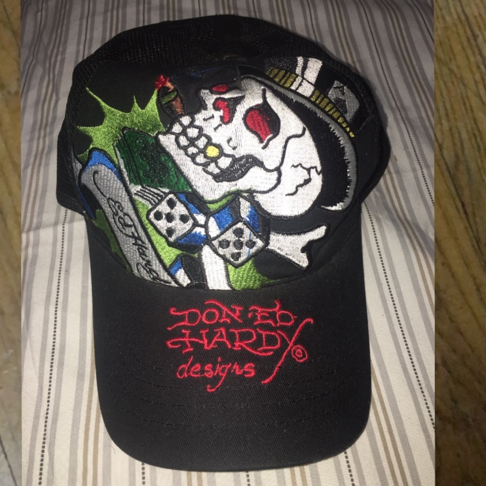 Ed Hardy Hat! No Tag (Looks brand New)